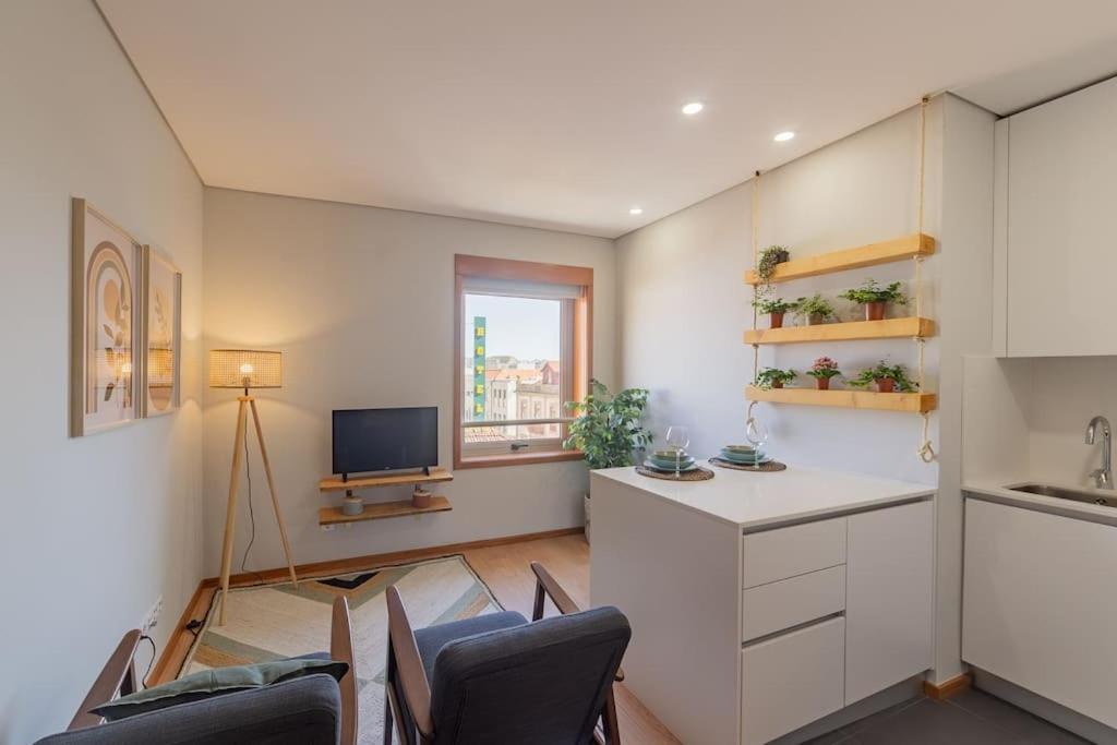 2E Apartamento Encantador A 3 Minutos Da Praia Матозиньюш Экстерьер фото